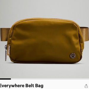 NWT Lululemon Belt Bag